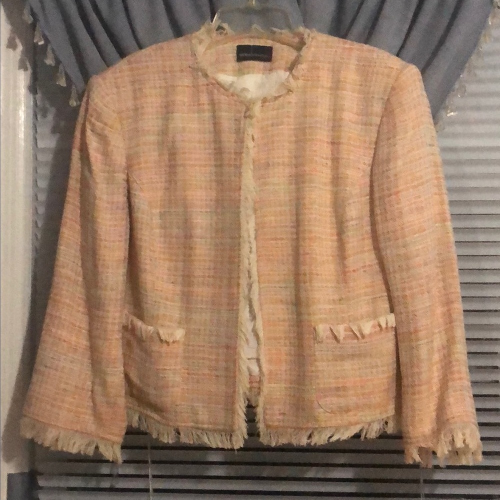 MODA International three quarter blazer